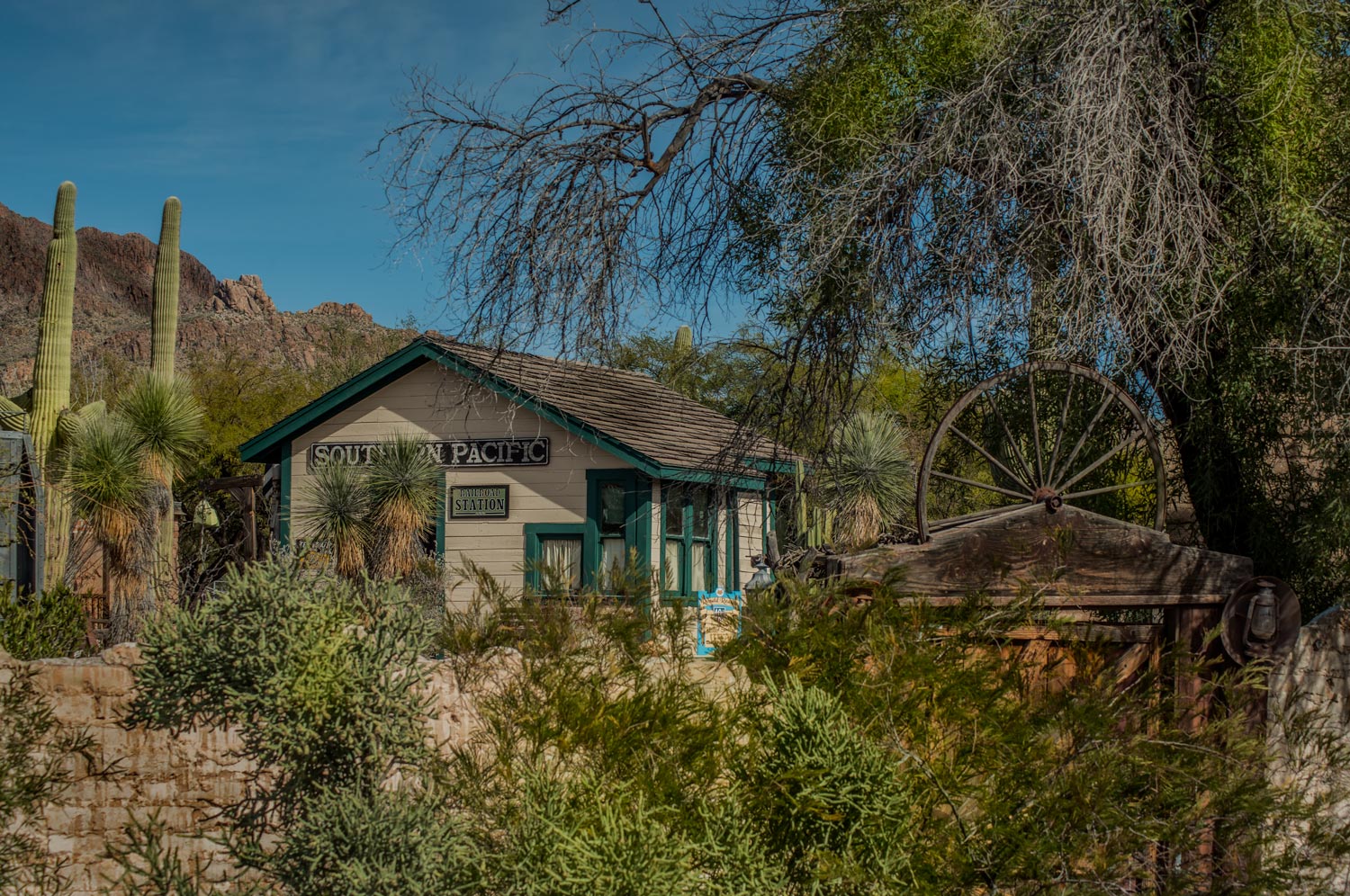 Billy, the train stops here, Kid